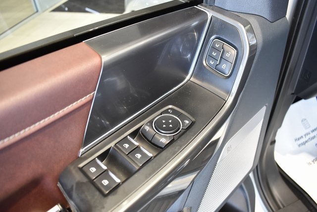2023 Ford F-150 Lariat photo 13