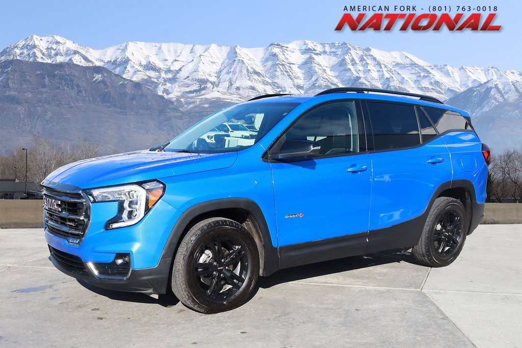 2024 GMC Terrain AT4's photo