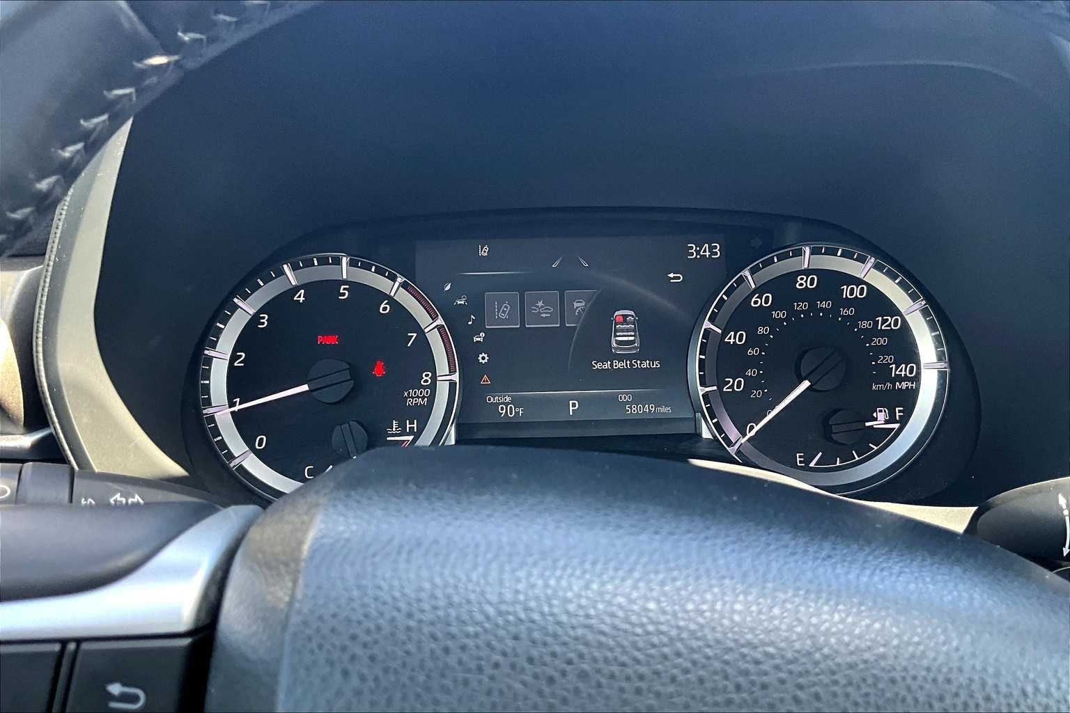 2023 Toyota Highlander LE photo 24