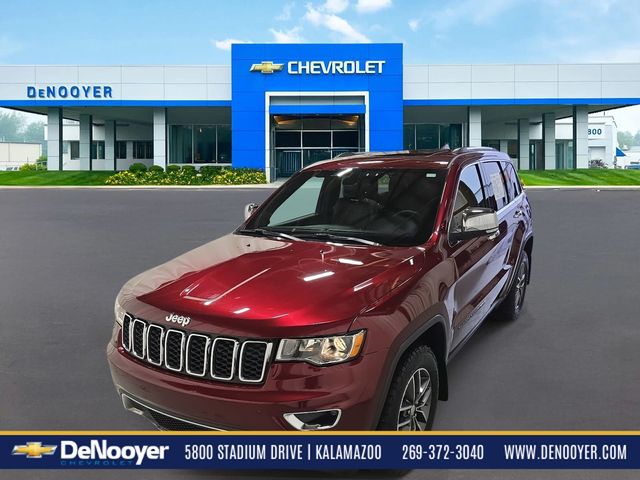 2018 Jeep Grand Cherokee Limited's photo