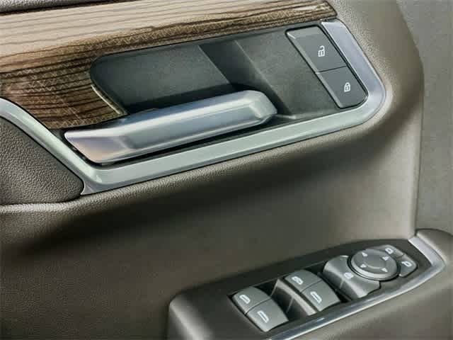 2022 Chevrolet Silverado 1500 RST photo 19