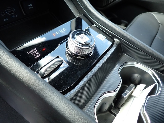 2025 Jeep Grand Cherokee Limited photo 15