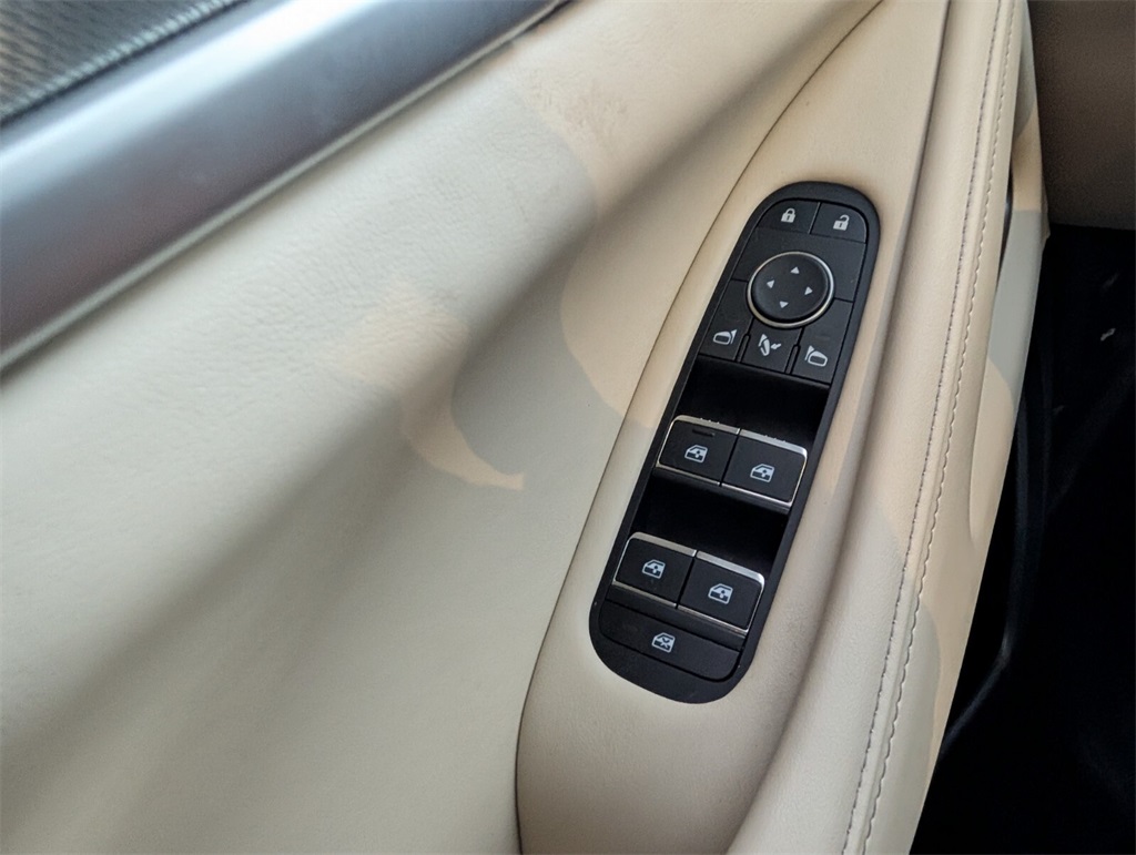 2025 Infiniti QX60 Luxe photo 30