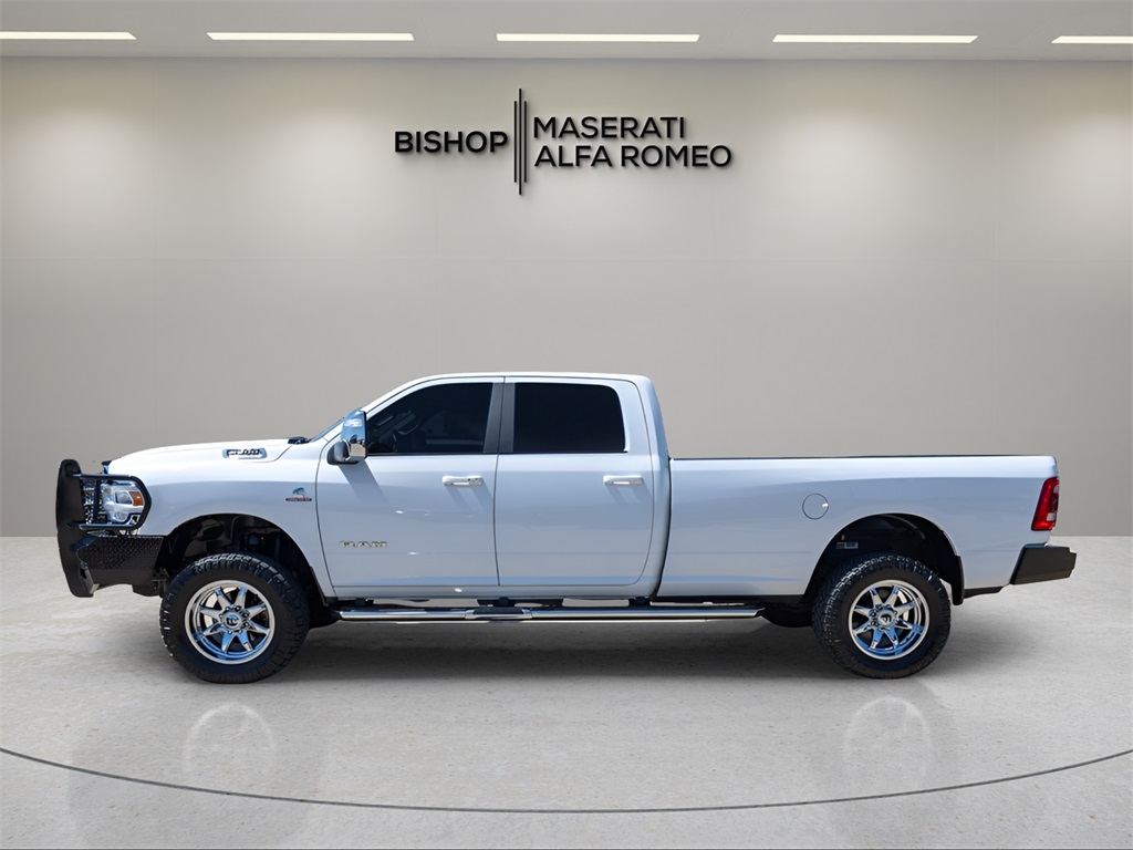 2024 Ram 3500 Laramie photo 4