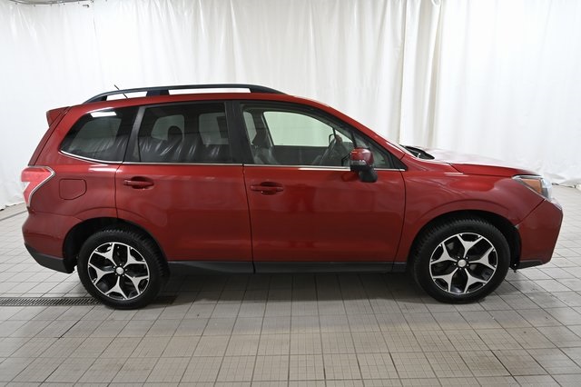2014 Subaru Forester 2.0XT Touring photo 12
