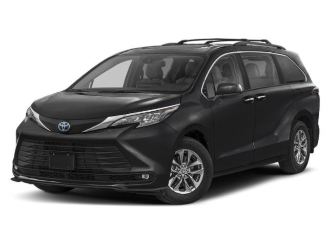 2025 Toyota Sienna XLE's photo