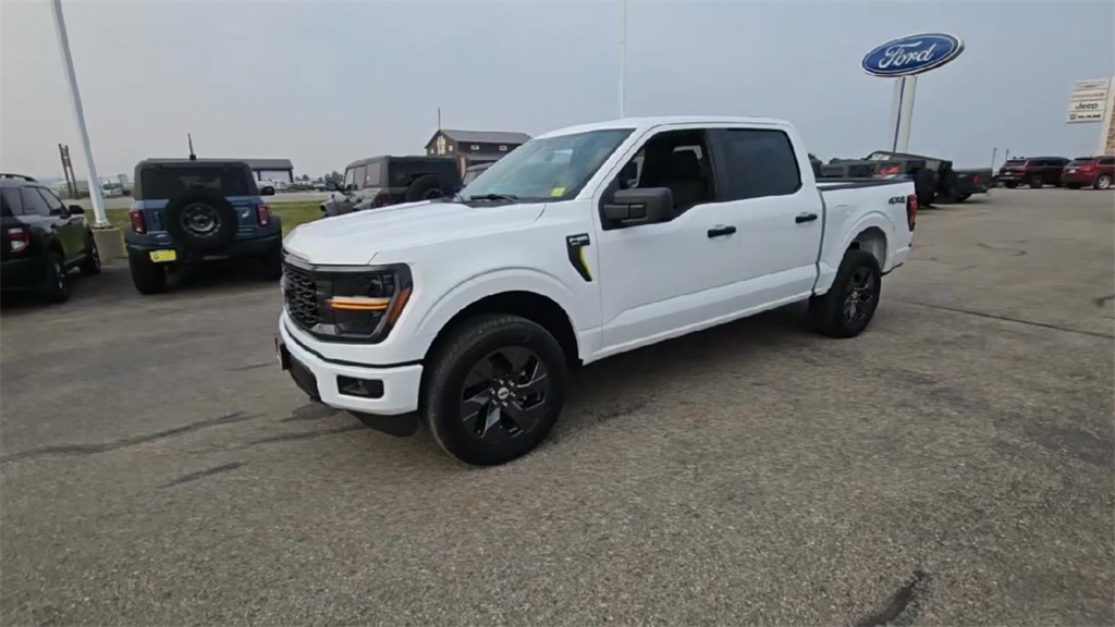 2025 Ford F-150 STX photo 4