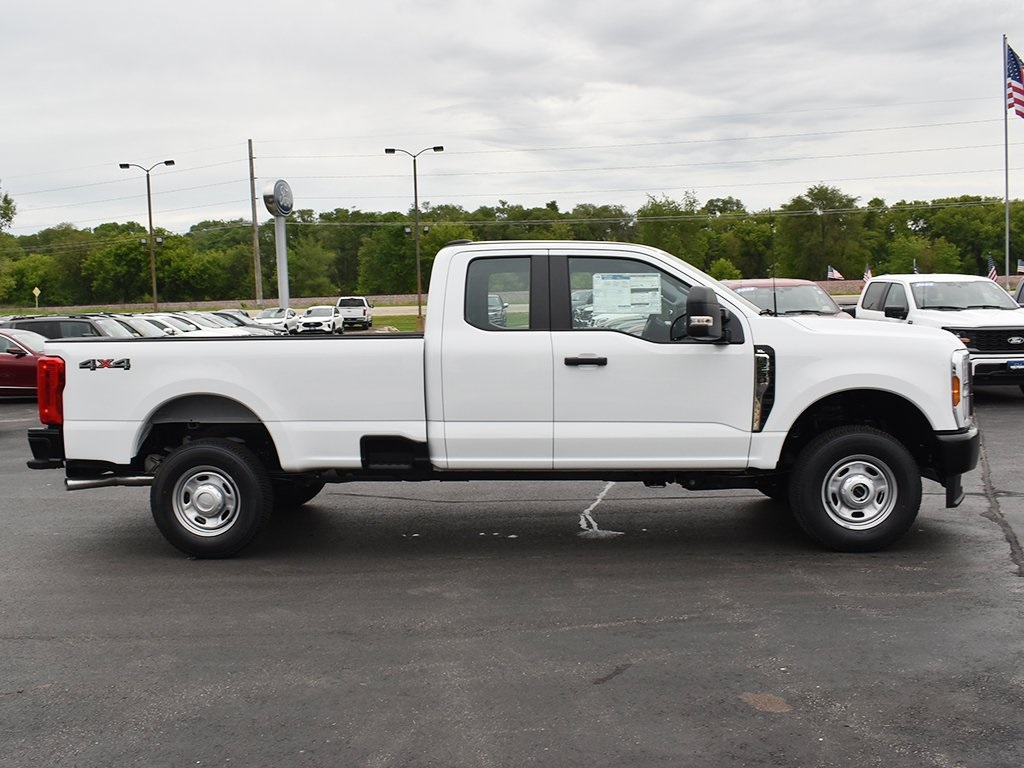 2025 Ford F-250 XL photo 11