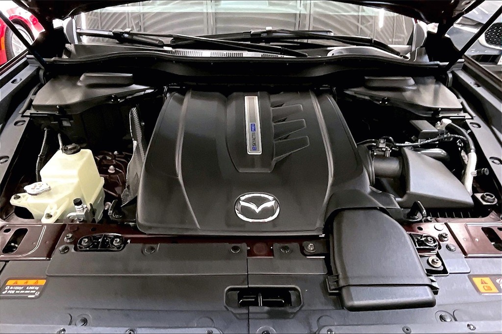 2025 Mazda CX-90 Plug-in Hybrid Premium Plus photo 9