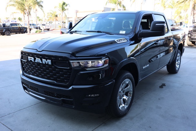 New 2026 Diamond Black Crystal Pearl-Coat Exterior Paint RAM Big Horn Sport Appearance image 7