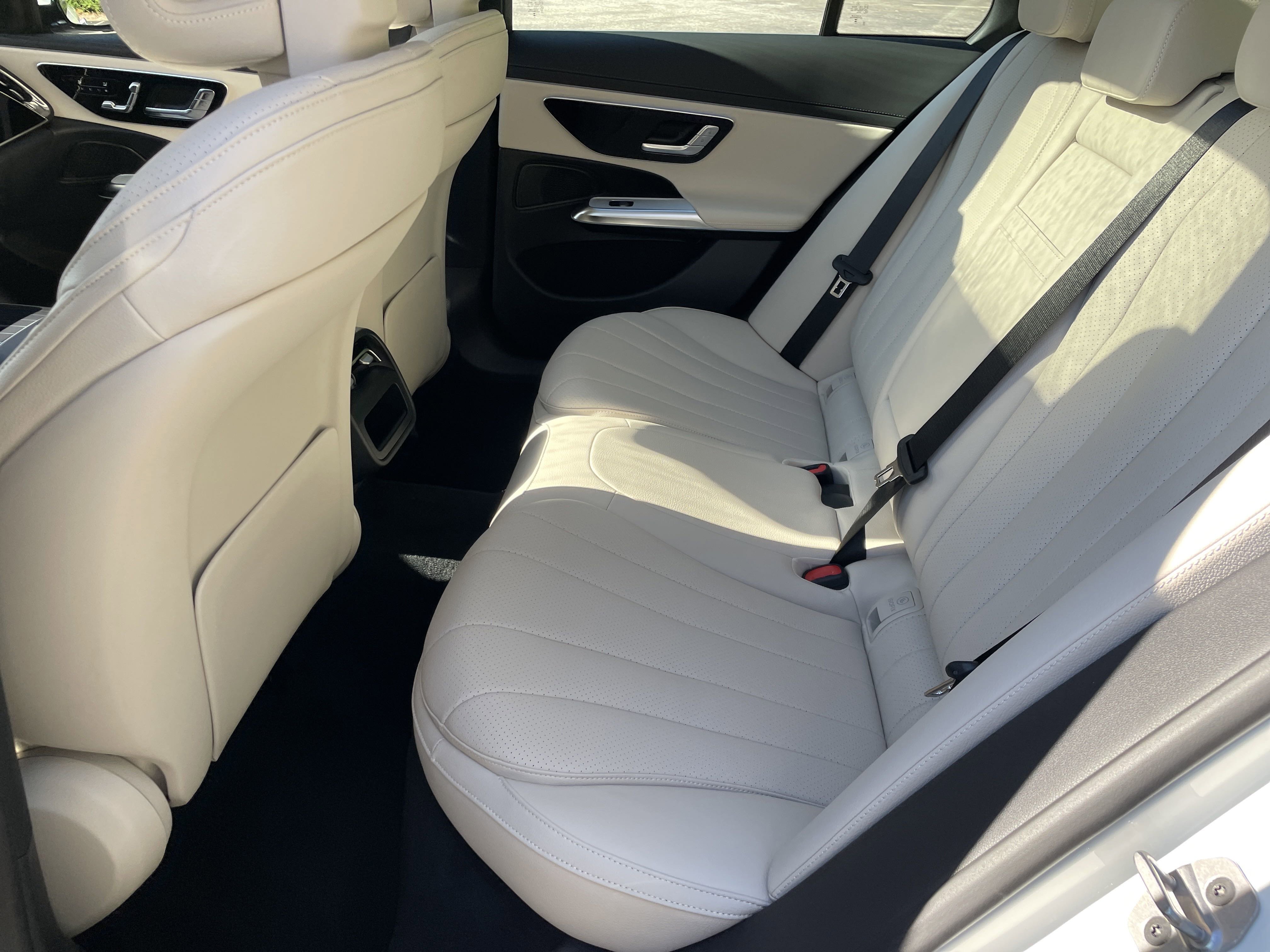 2026 Mercedes Benz E 350 Sedan photo 19