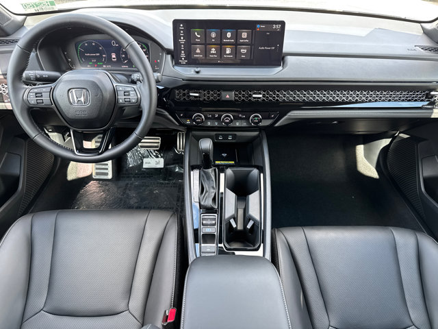 2025 Honda Accord Hybrid Sport-L photo 4