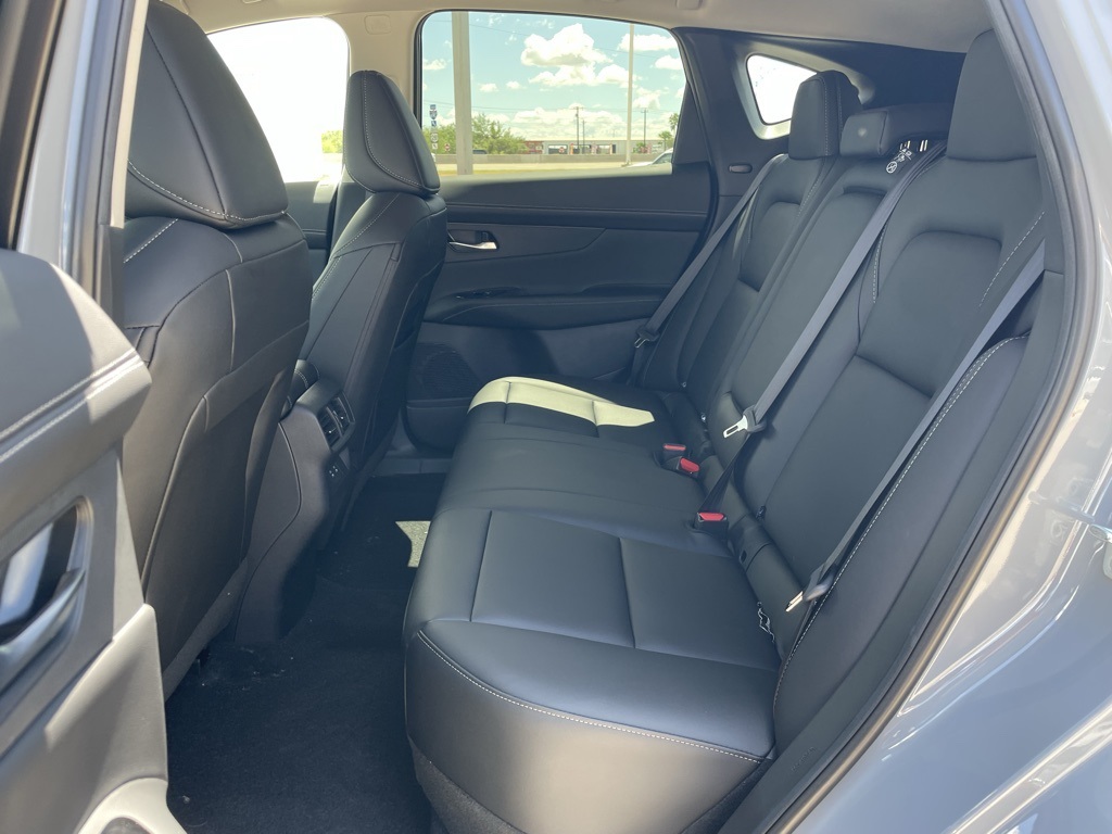 2025 Nissan Murano SL photo 18