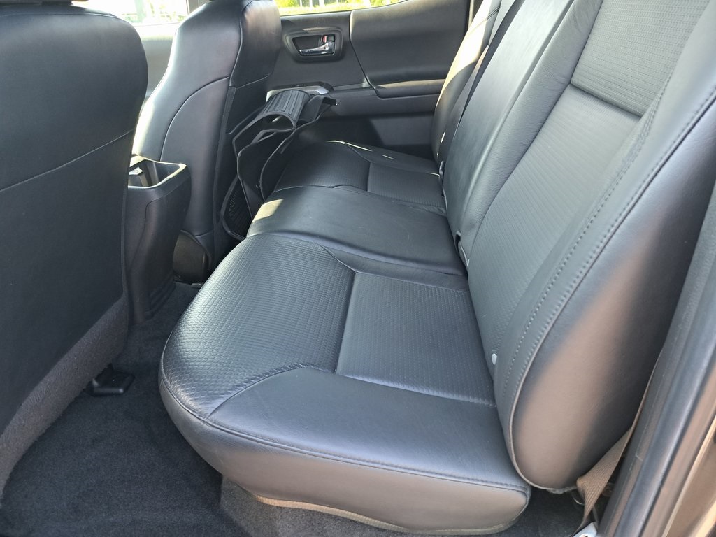 2023 Toyota Tacoma Limited photo 26
