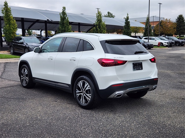 2025 Mercedes Benz GLA 250 4MATIC photo 2