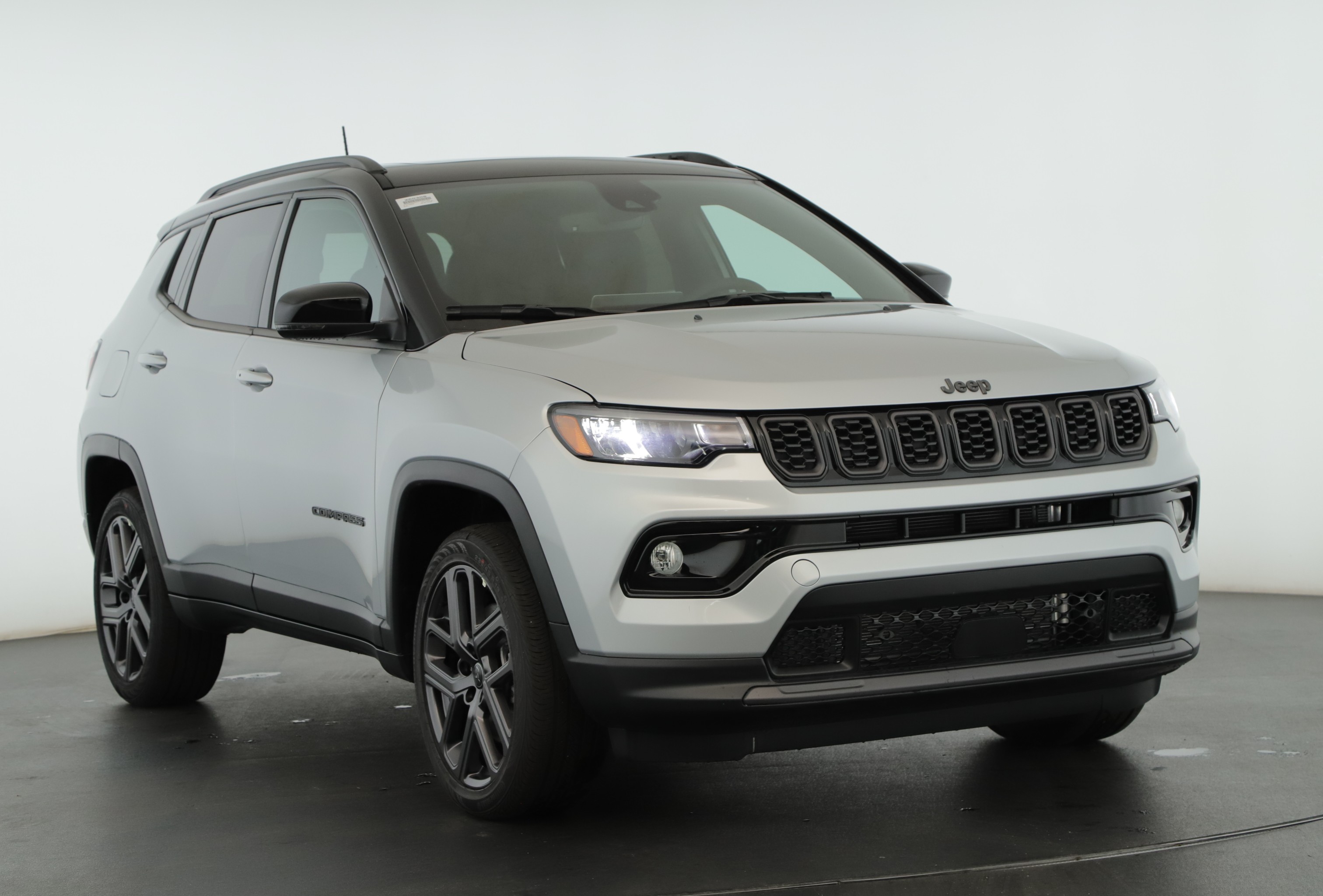 2026 Jeep Compass Limited Altitude's photo