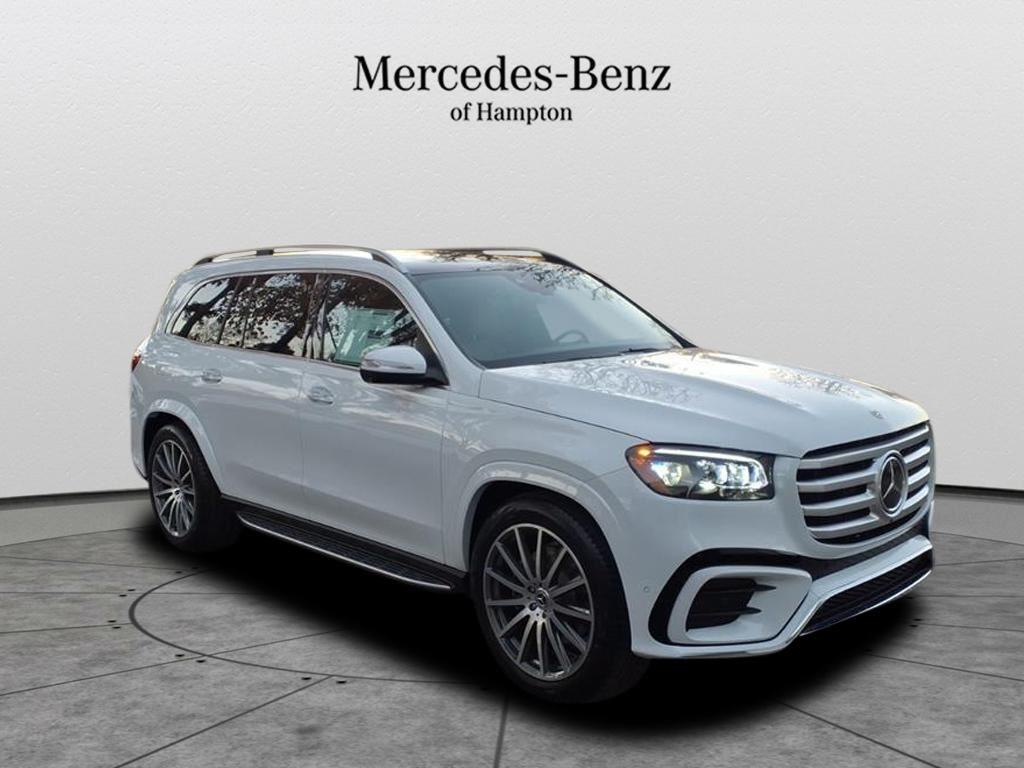 2026 Mercedes-Benz GLS Base's photo