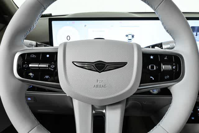 2026 Genesis GV70 2.5T Advanced photo 16