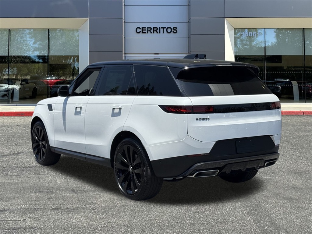 2025 Land Rover Range Rover Sport SE photo 5