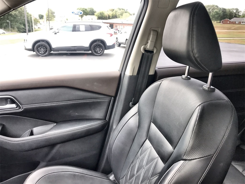 2023 Nissan Rogue Platinum photo 24