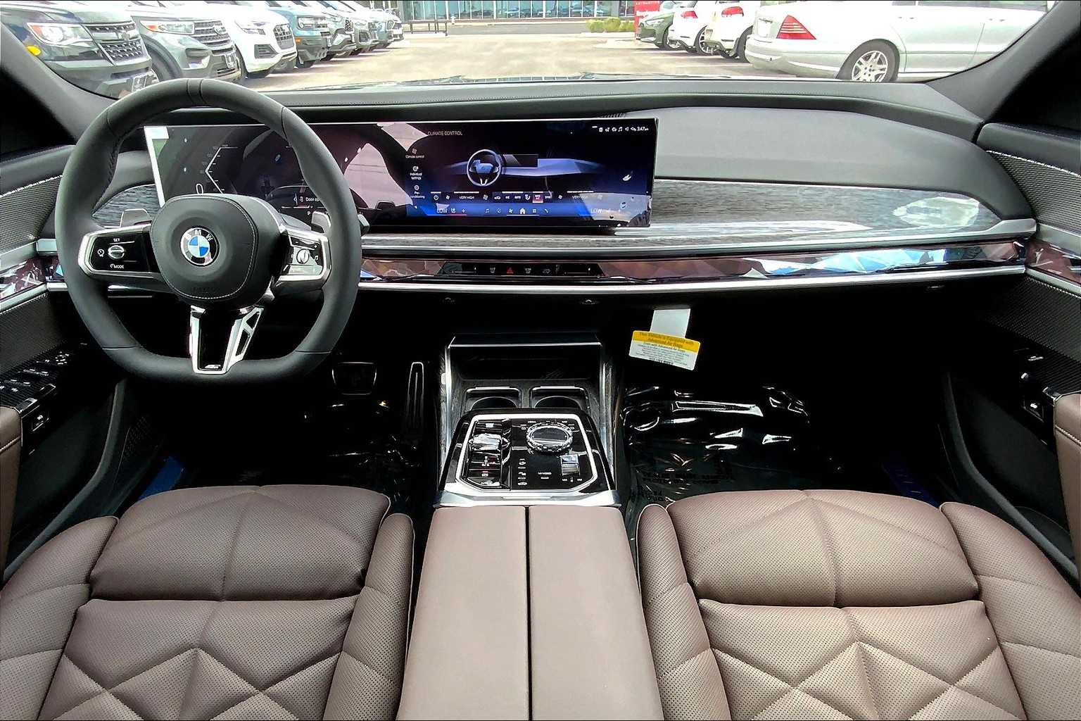 2025 Bmw 740i photo 5