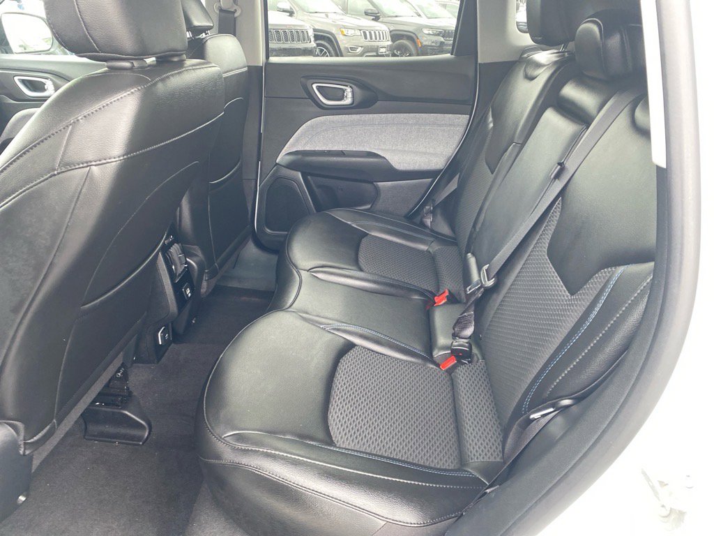 2022 Jeep Compass Latitude photo 22