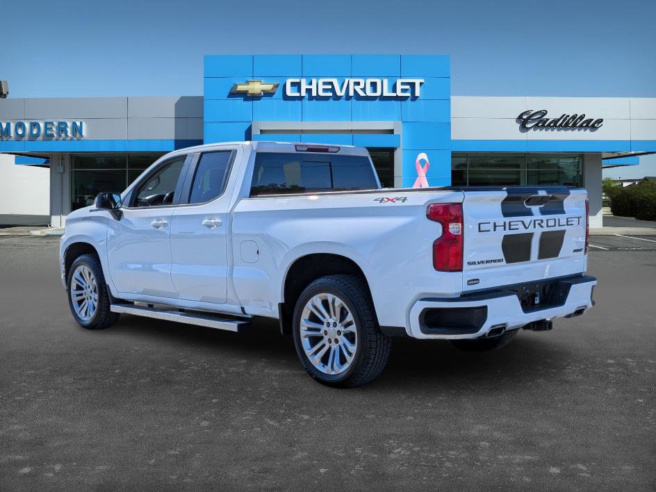 2020 Chevrolet Silverado 1500 RST photo 3
