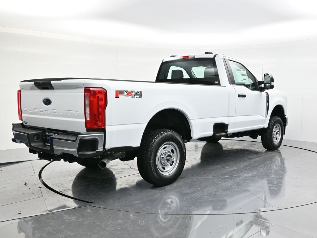 2026 Ford F-250 XL photo 4