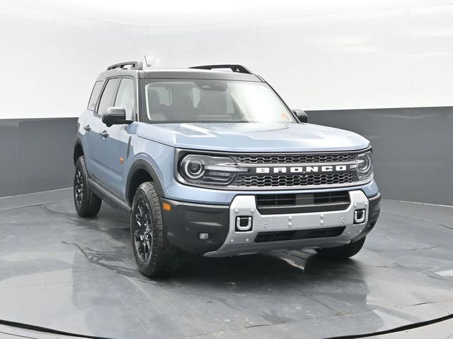 2025 Ford Bronco Sport Badlands photo 2