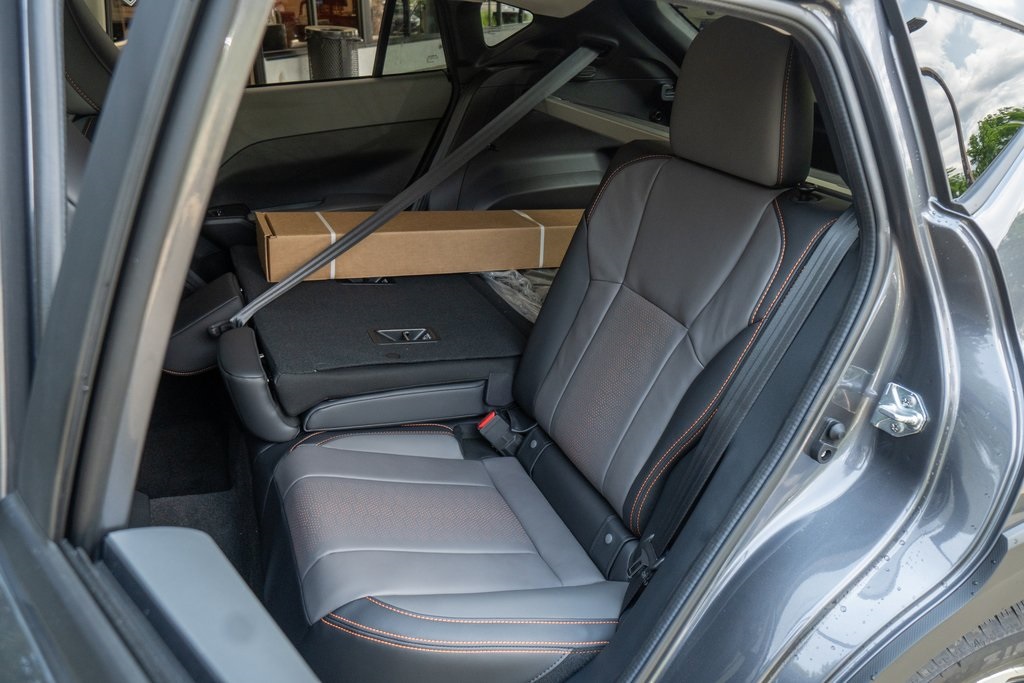 2025 Subaru Crosstrek Limited photo 17