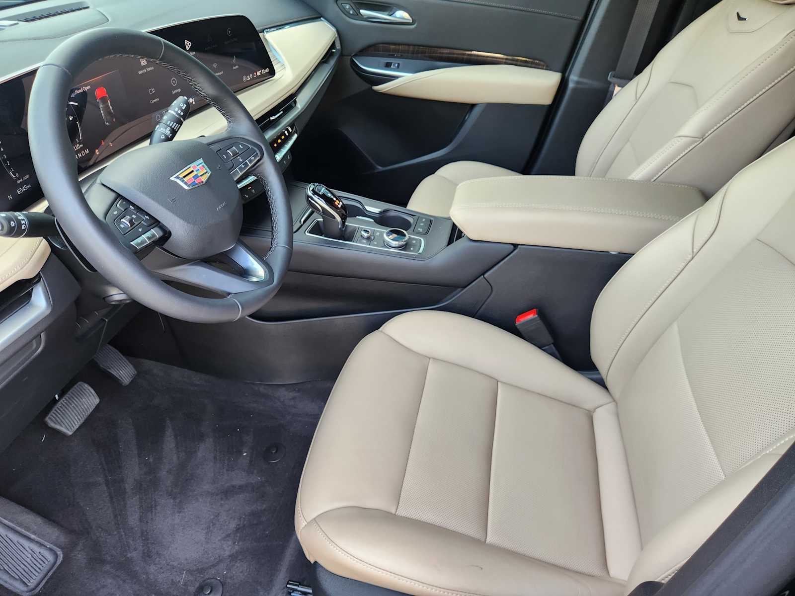 New 2025 Stellar Black Metallic Cadillac Premium Luxury image 9