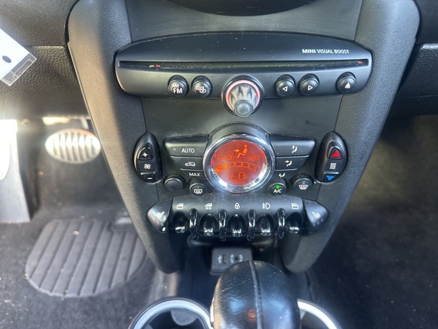 2015 Mini Cooper Convertible S photo 23