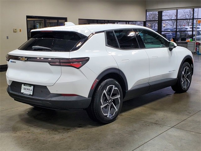 2026 Chevrolet Equinox EV 1LT photo 4