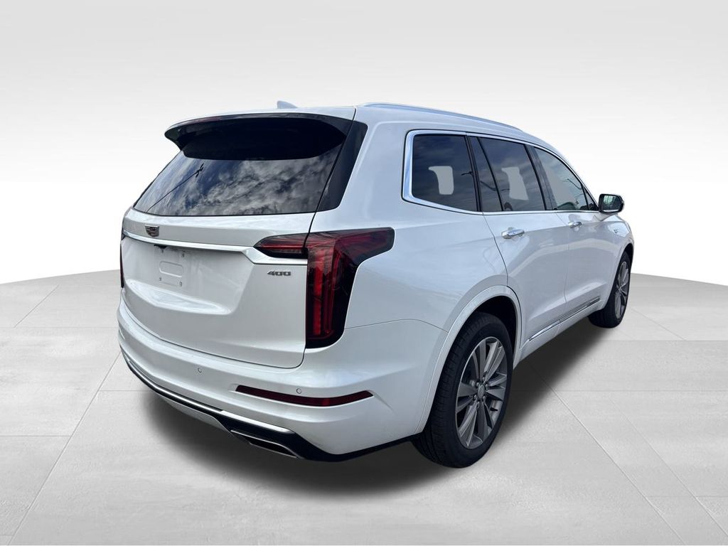 2025 Cadillac XT6 Premium Luxury photo 4