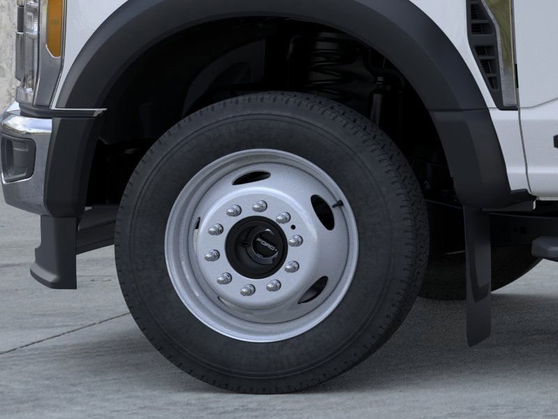 2025 Ford F-450 photo 18