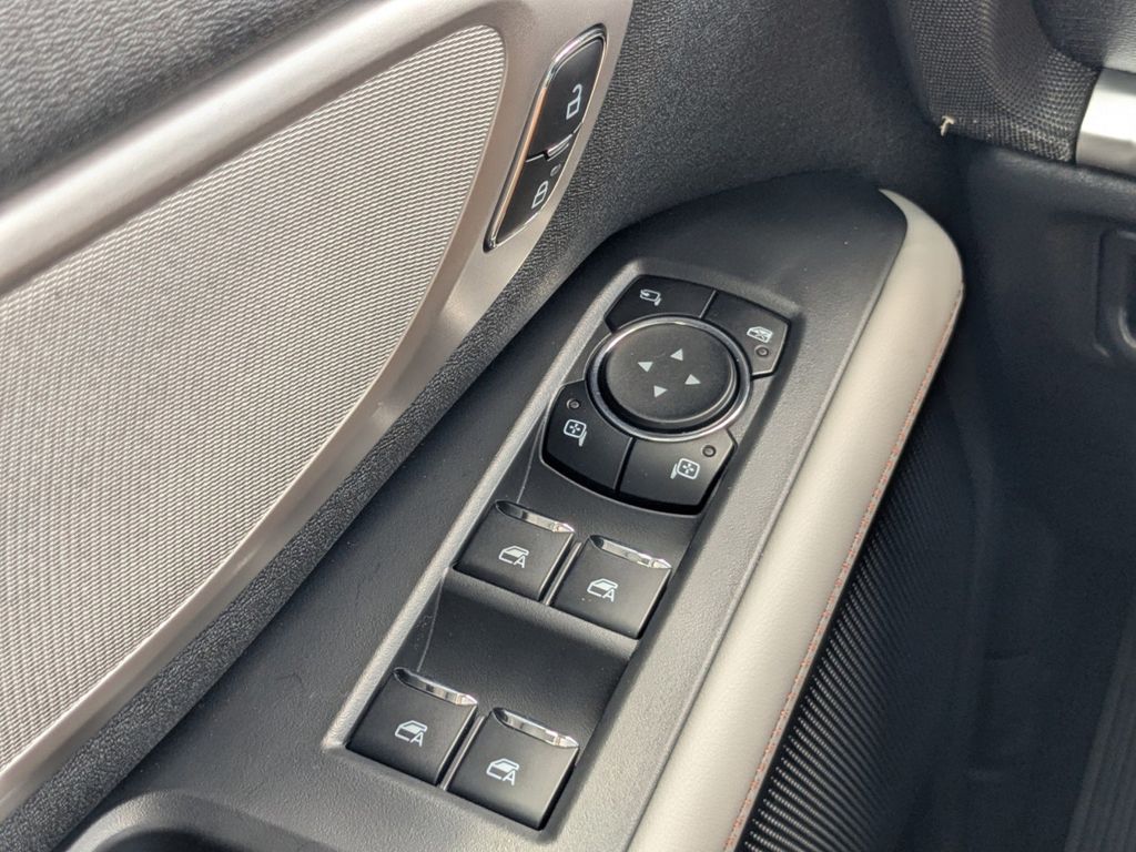 2025 Ford Expedition MAX photo 24