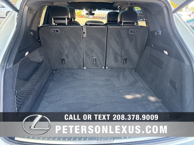 2019 Porsche Cayenne Base photo 20
