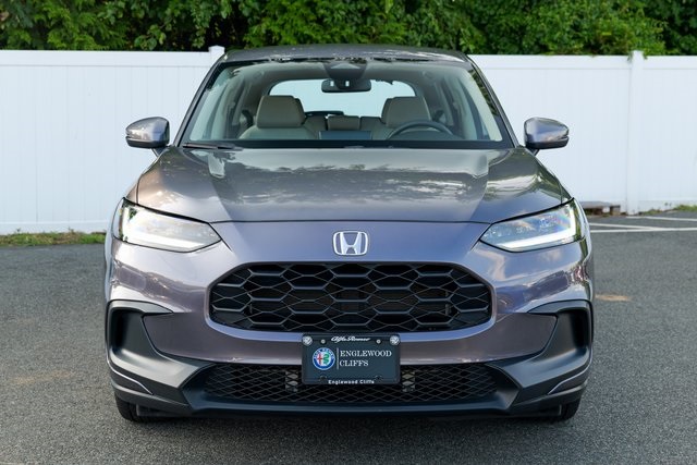 2023 Honda HR-V LX photo 2