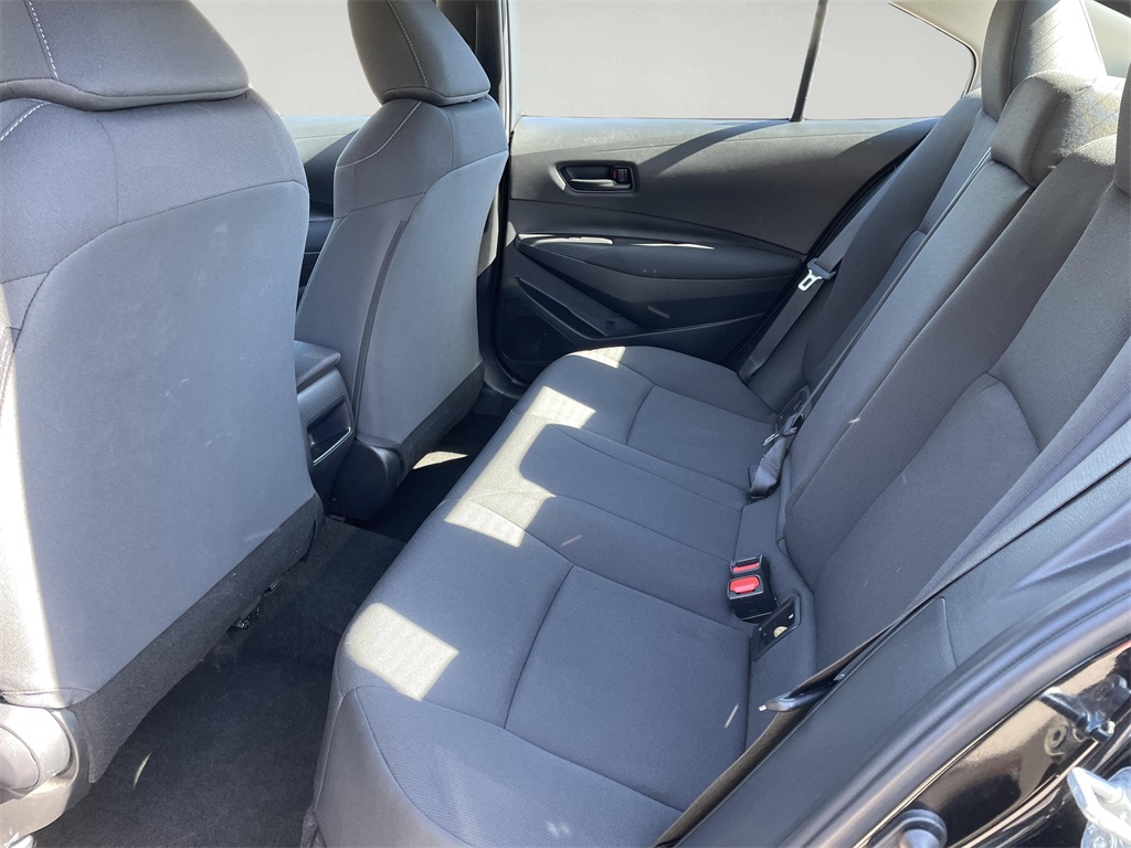 2022 Toyota Corolla LE photo 15