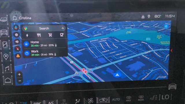 Used 2025 Void Black GMC 2X image 20