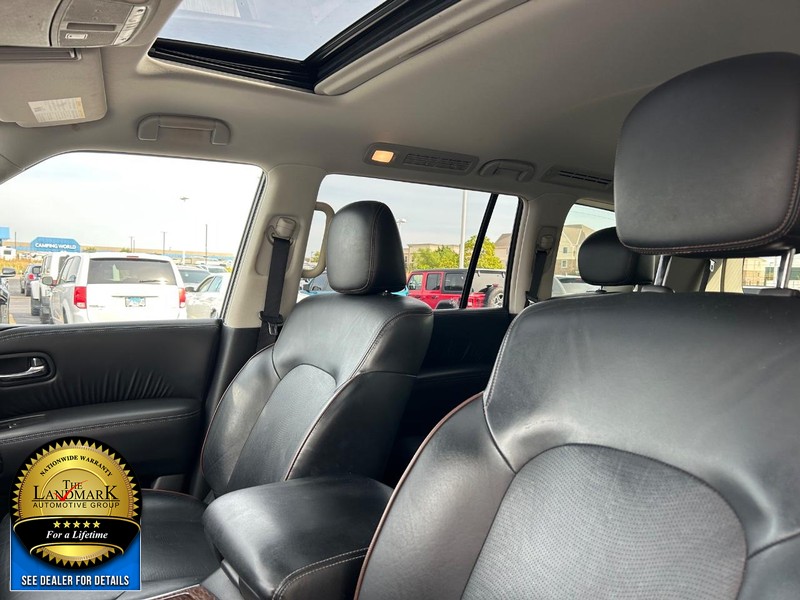 2020 Nissan Armada SL photo 4