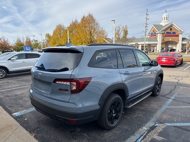 2022 Honda Pilot TrailSport photo 4