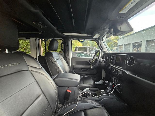 2023 Jeep Wrangler Sahara 4xe photo 6
