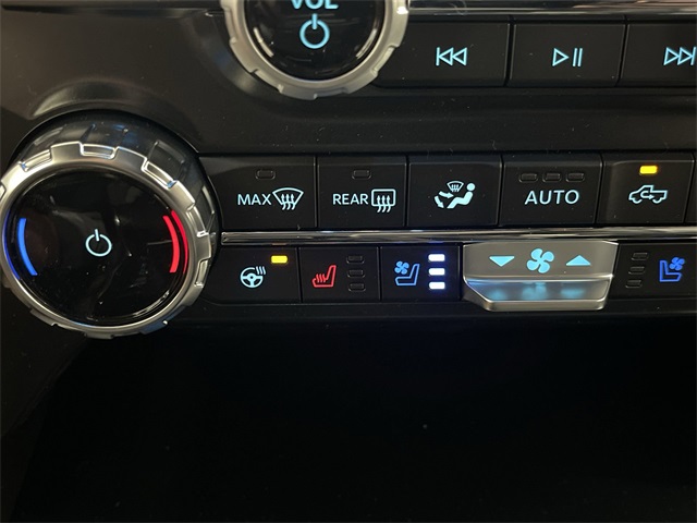 2025 Ford F-150 Lariat photo 29