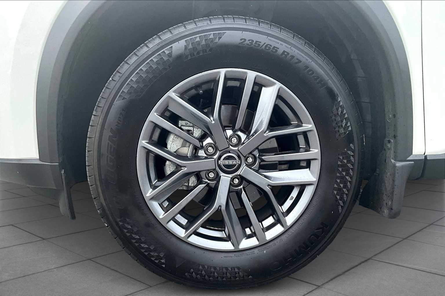 2023 Nissan Rogue S AWD photo 9