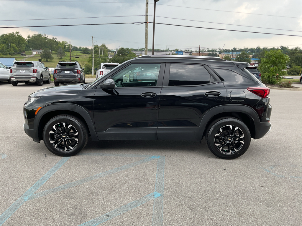 2023 Chevrolet Trailblazer LT photo 4