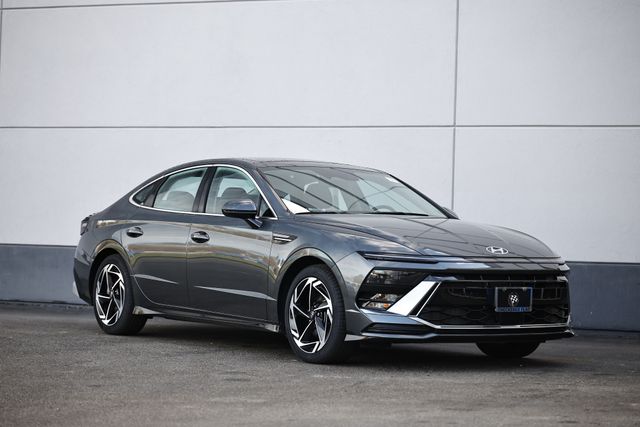 2024 Hyundai Sonata SEL's photo