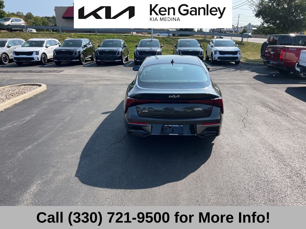 2025 Kia K5 EX photo 11