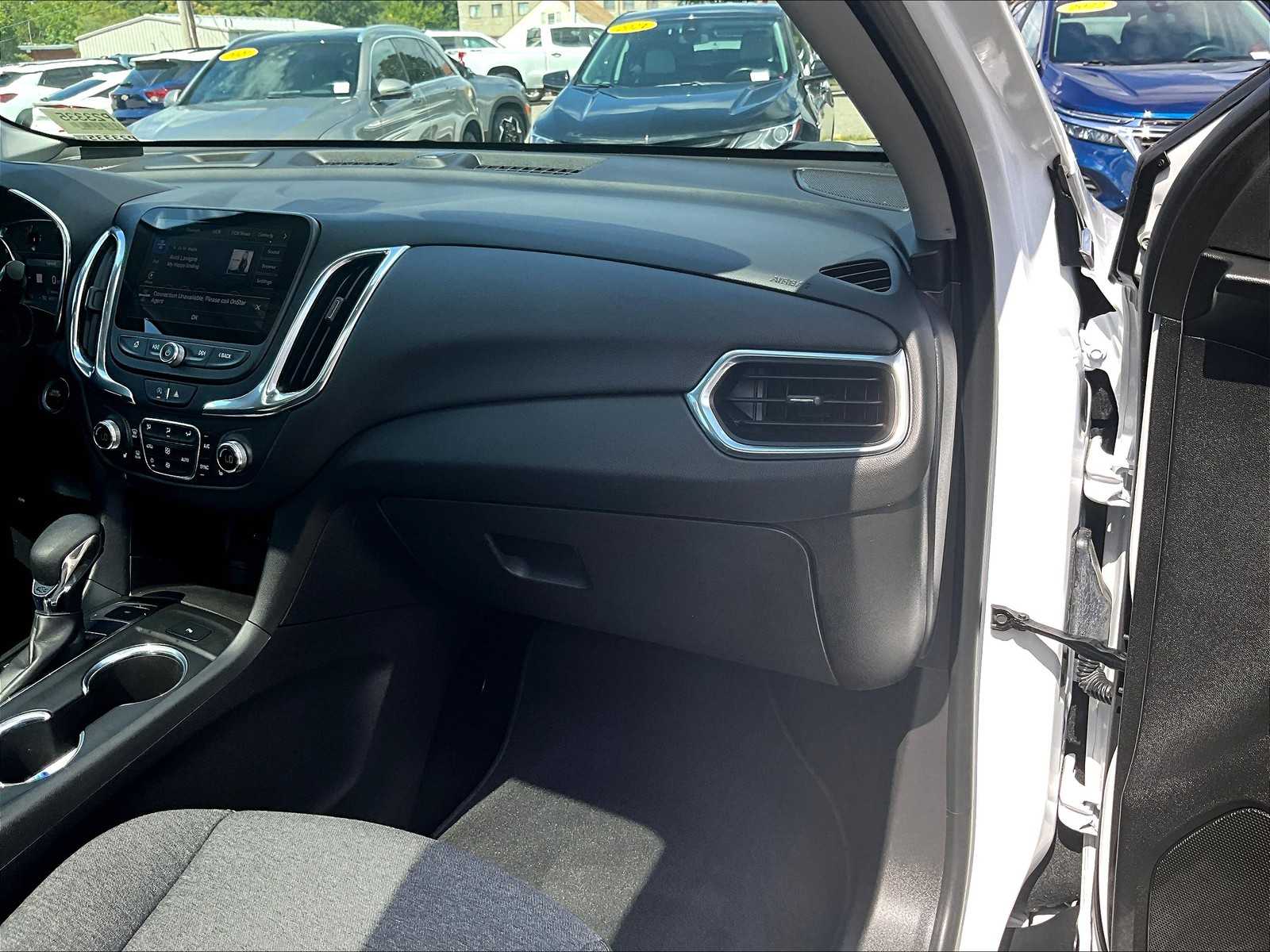2022 Chevrolet Equinox LT photo 13