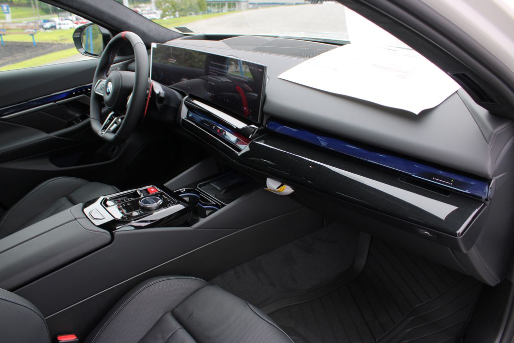 2026 Bmw M5 5 photo 42